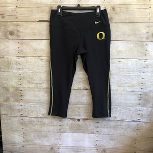 Nike drifit capri leggings